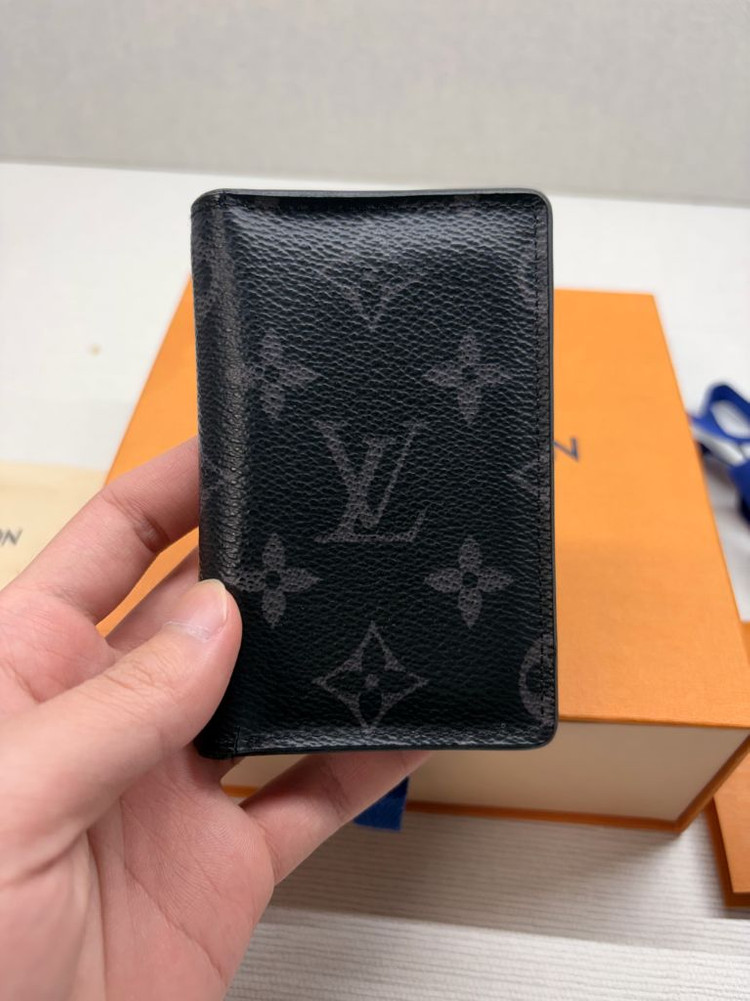 루이비통 포켓 오거나이저 모노그램 이클립스 카드지갑 이미지