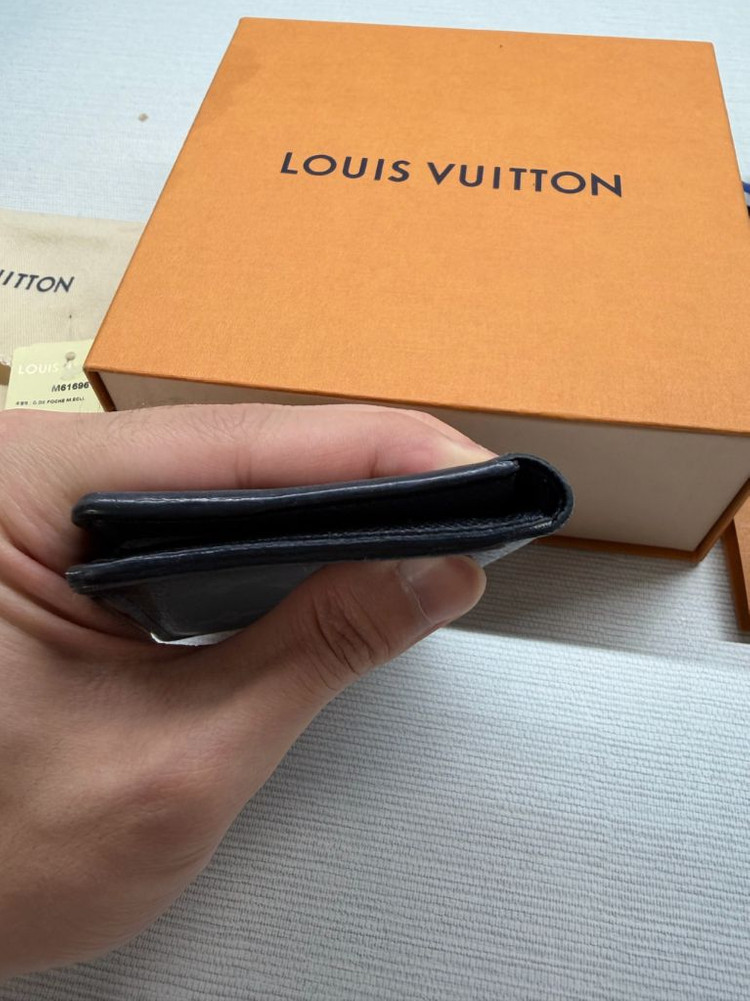 루이비통 포켓 오거나이저 모노그램 이클립스 카드지갑 이미지