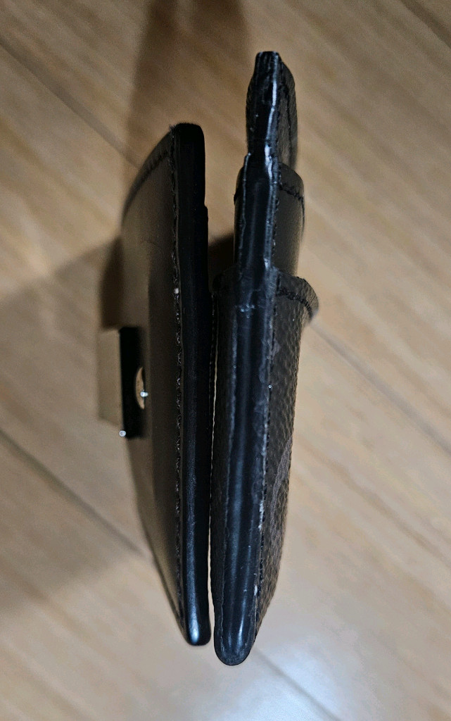 구찌 머니클립 지갑 308915 , 루이비통 카드지갑 M62170 이미지