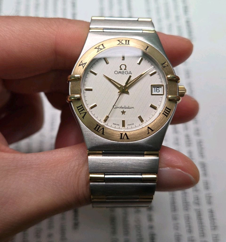 오메가 컨스틸레이션 별로고 하프바 콤비 화이트판 쿼츠 브레이슬릿 ver. 이미지