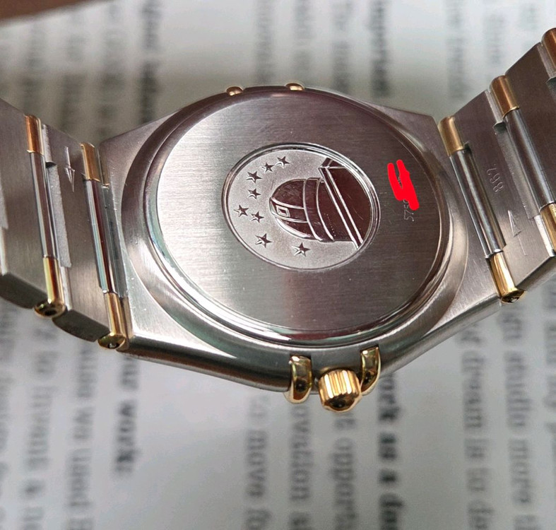 오메가 컨스틸레이션 별로고 하프바 콤비 화이트판 쿼츠 브레이슬릿 ver. 이미지