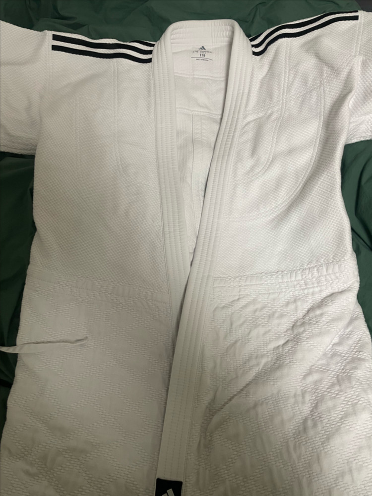 아디다스 선수용 유도복 170사이즈 이미지
