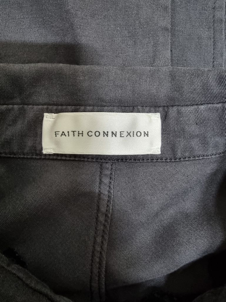 페이스커넥션 오버핏 쥬얼 셔츠 국내매장판 이미지