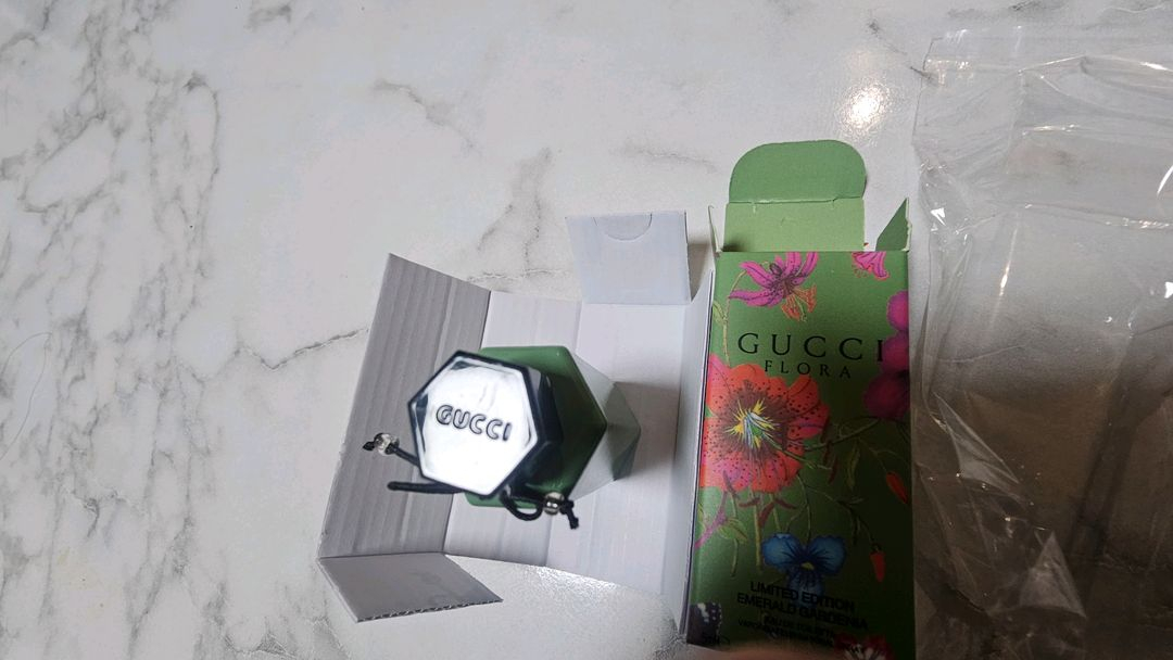 구찌 플로라 리미티드 에디션 향수5ml 미개봉 새상품 이미지