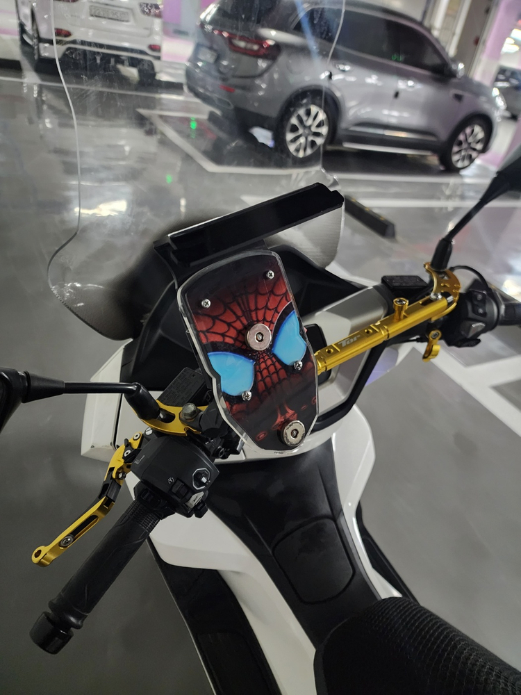 혼다 PCX 125 ABS 25년식 / 배달 풀세팅 / 보조가방 포함 / 바로 운행 / 상태양호 이미지