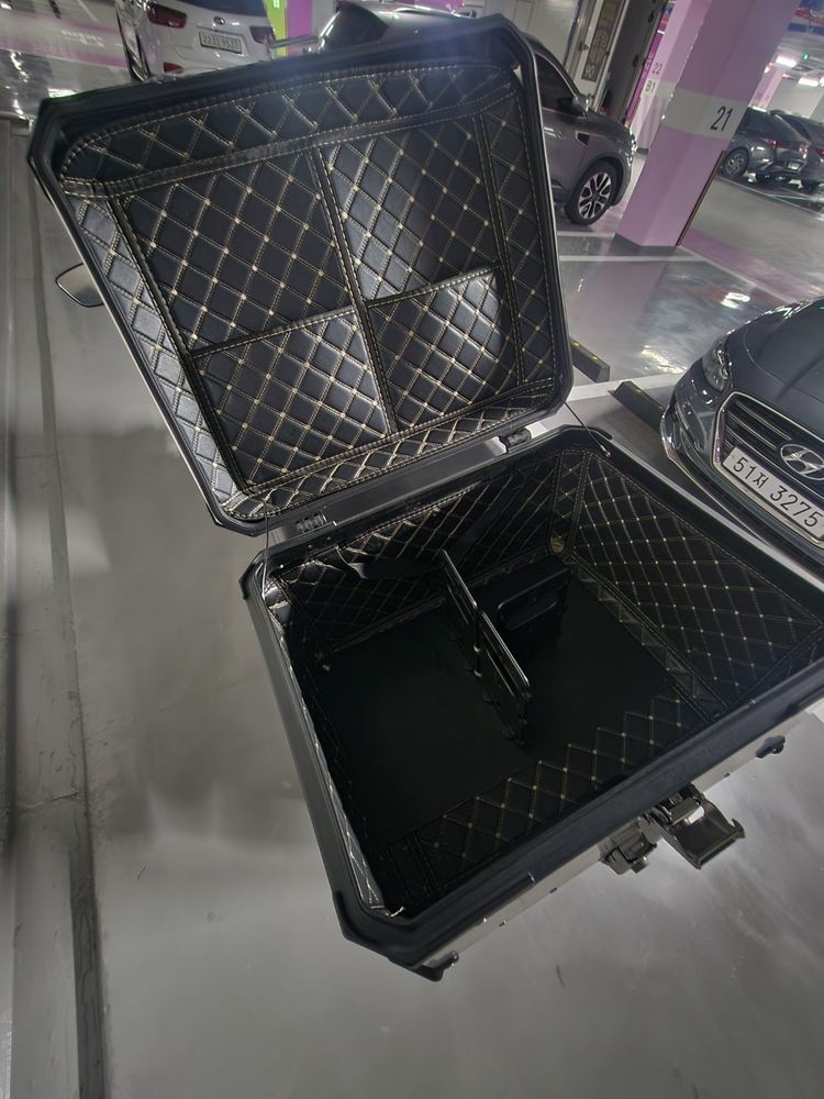 혼다 PCX 125 ABS 25년식 / 배달 풀세팅 / 보조가방 포함 / 바로 운행 / 상태양호 이미지