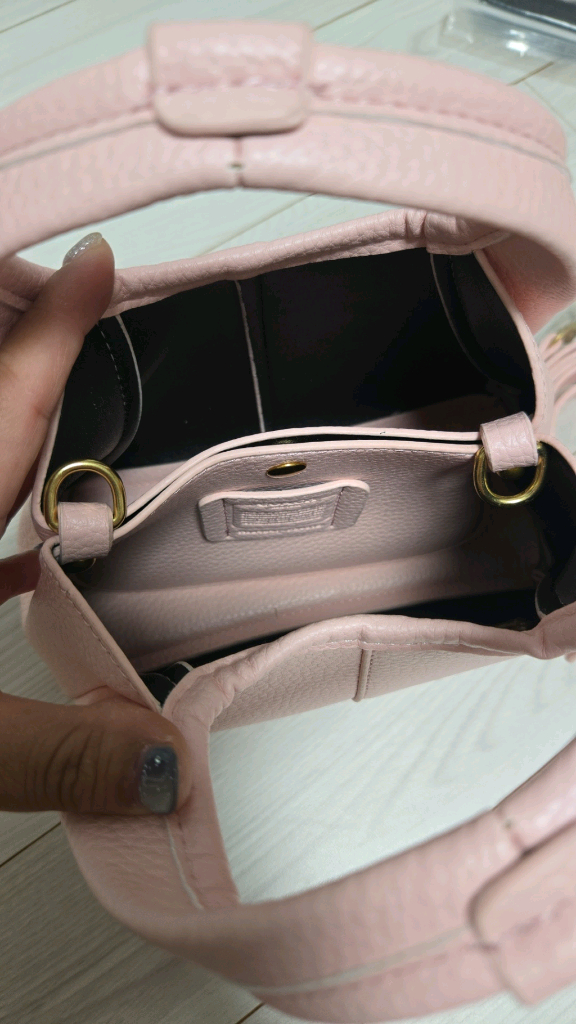 코치미니가방크로스백(새상품) 이미지