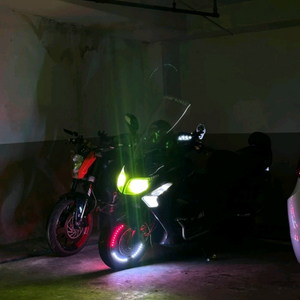 보이져125 이미지