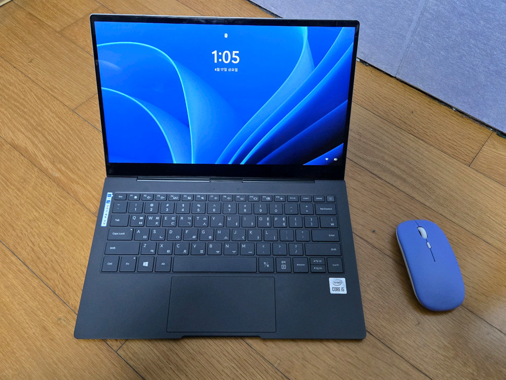 삼성 갤럭시북S NT767XCL 이미지