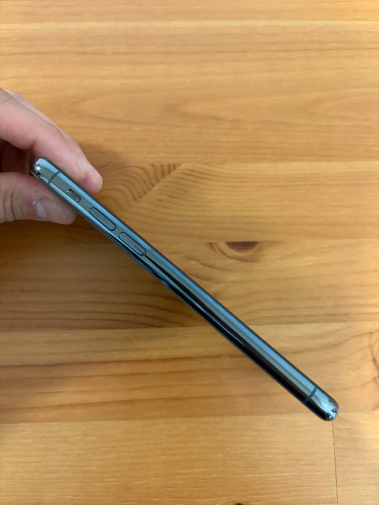 0001 아이폰11프로 256기가 미드나잇그린 이미지