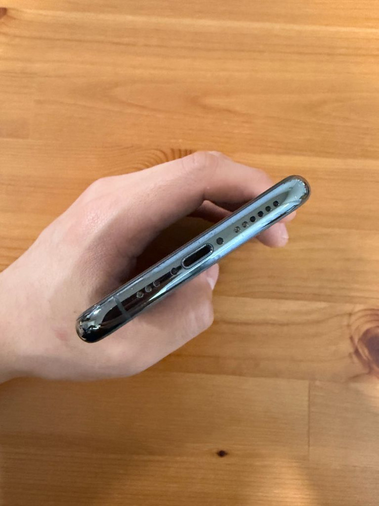 0001 아이폰11프로 256기가 미드나잇그린 이미지