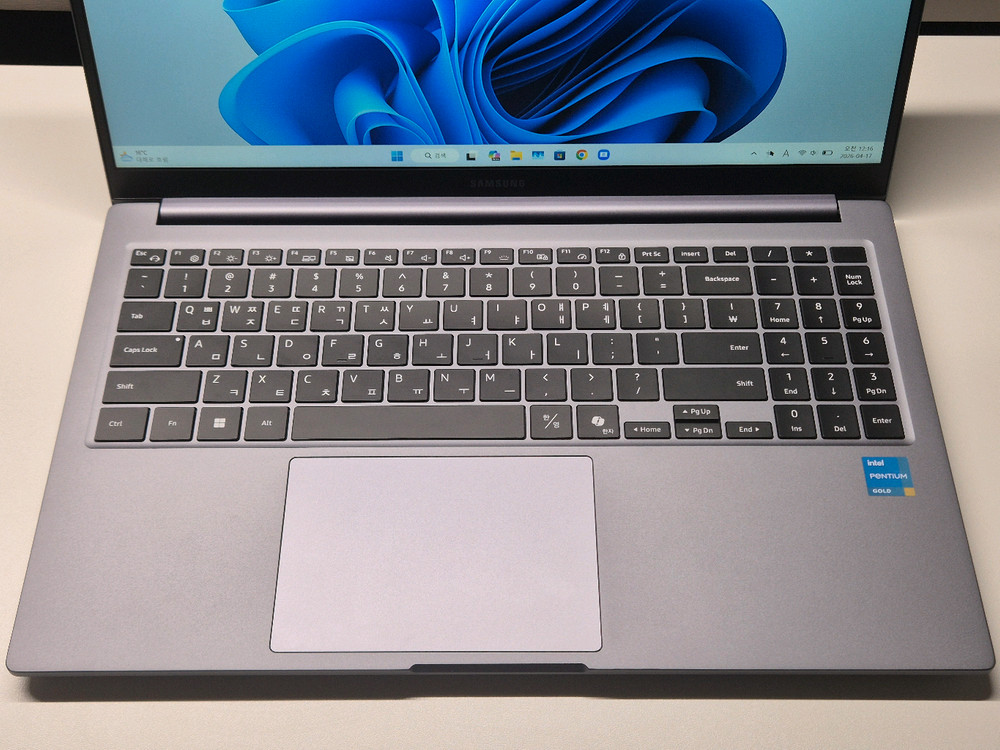 삼성 노트북 갤럭시북 4 NT750XGR-A28AG 이미지