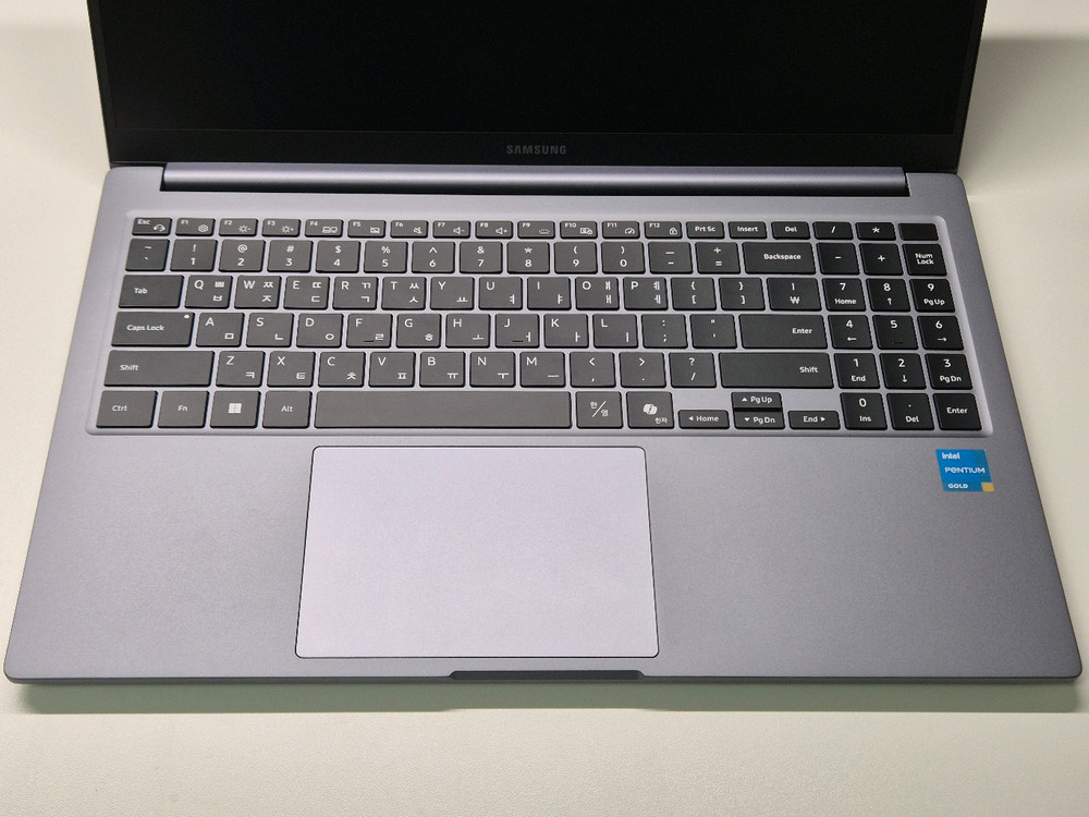 삼성 노트북 갤럭시북 4 NT750XGR-A28AG 이미지