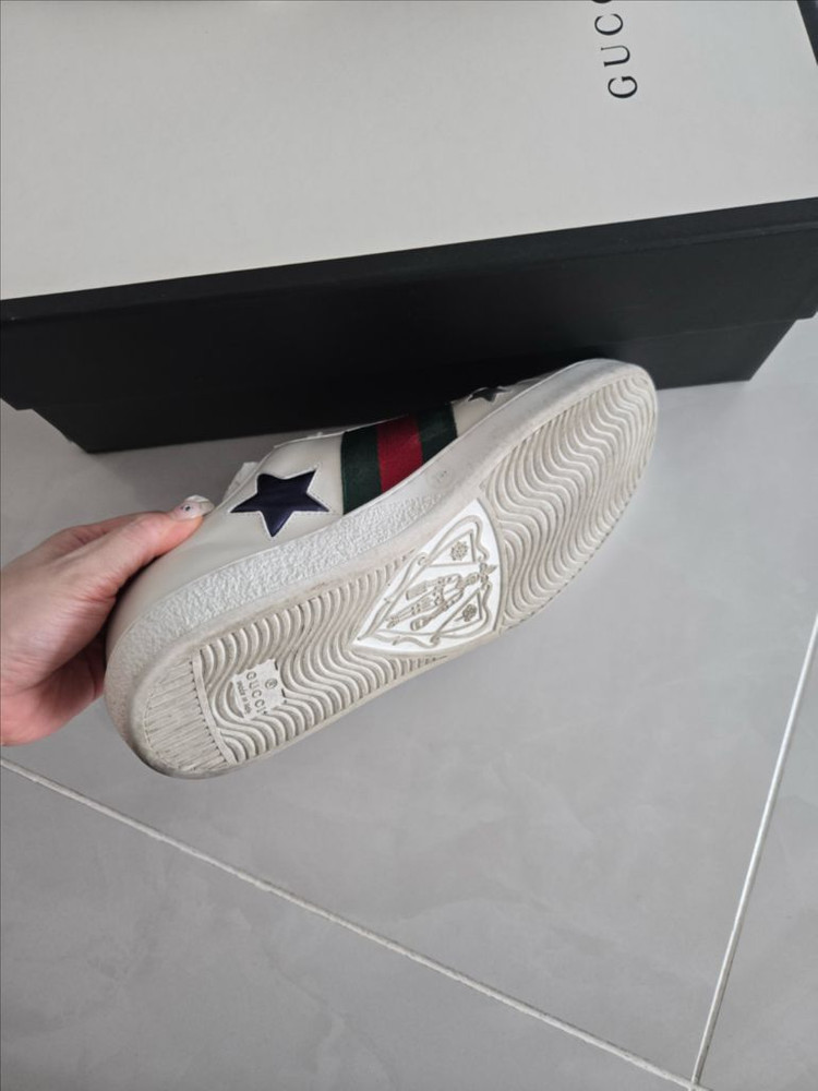 구찌 남성 스니커즈 정품 이미지