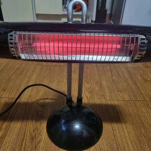 모리타 중고 300w 카본 전기히터1개 2.5만원에 팔아요. 이미지