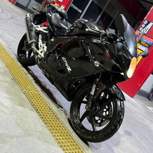 코멧 125 판매 이미지