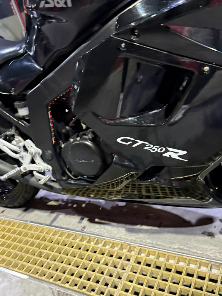 코멧 125 판매 이미지