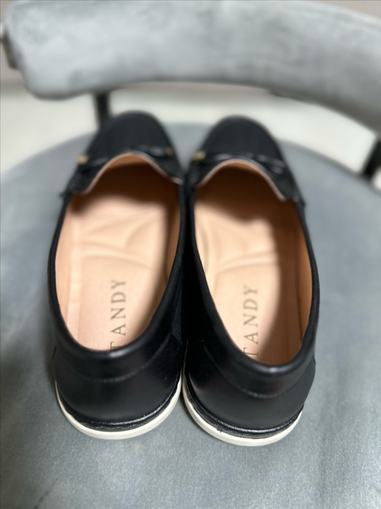 탠디 여성 블랙 로퍼 240 이미지