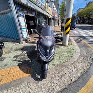 125cc 스쿠터 이미지
