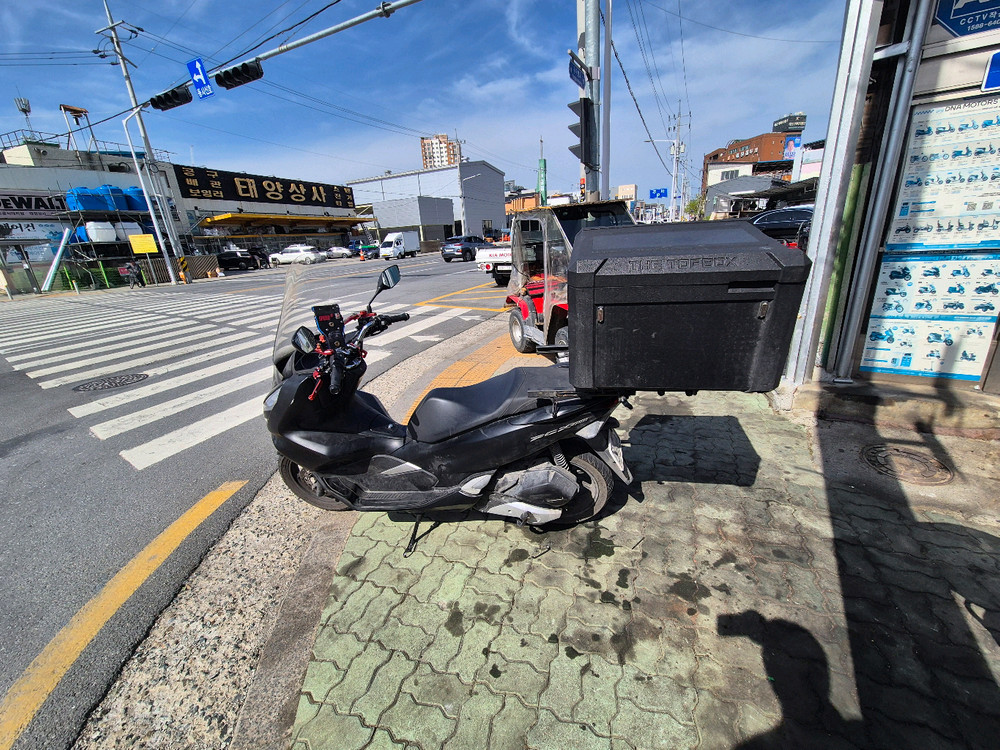 125cc 스쿠터 이미지