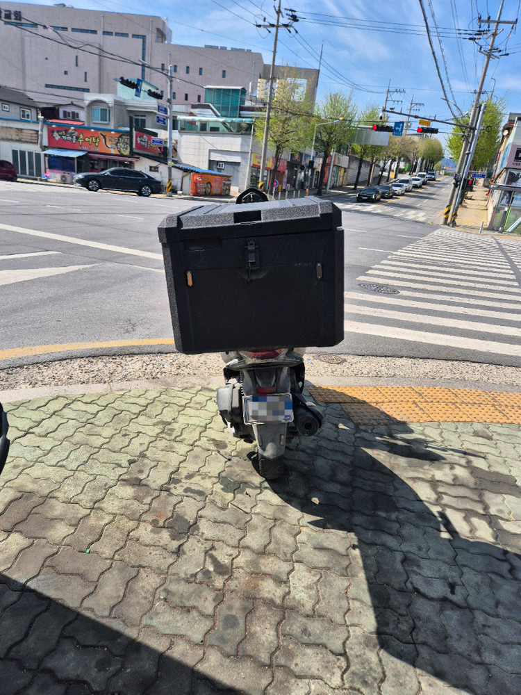 125cc 스쿠터 이미지