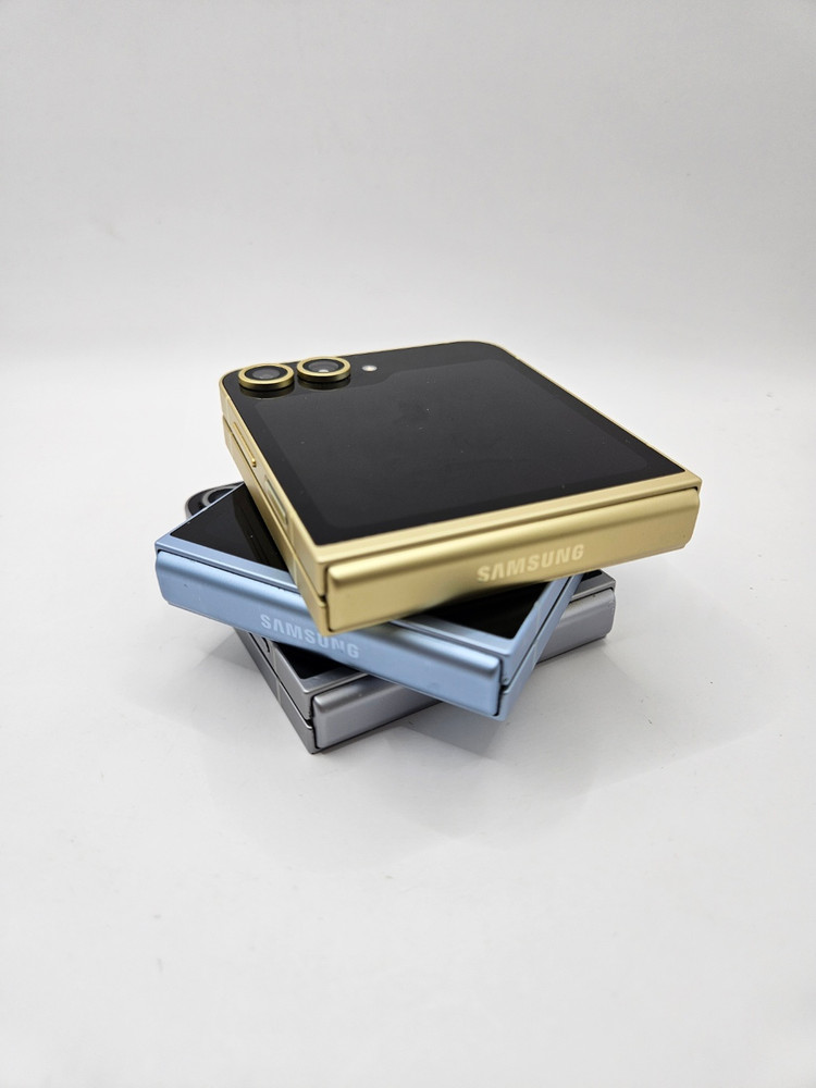 ◆특가◆ 갤럭시Z플립6 등급별 중고폰 32만 이미지