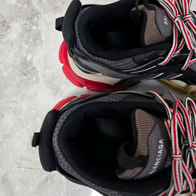 발렌시아가 트랙 스니커즈 신발 41사이즈 265 270 판매 이미지