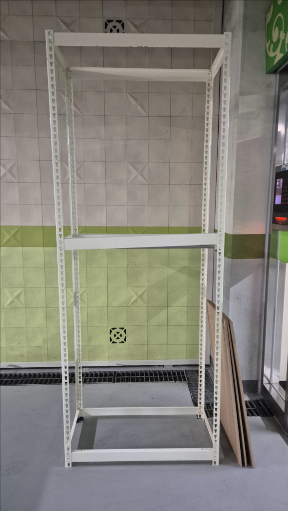 화이트 스틸 선반 이미지