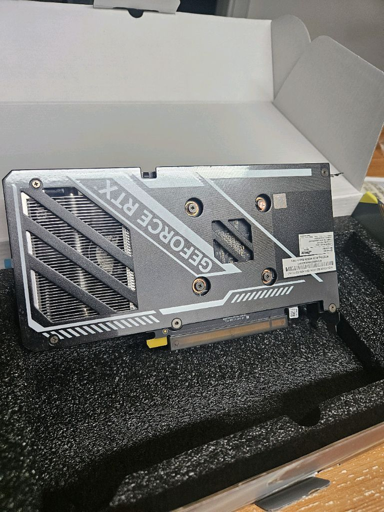 manli RTX 4060 그래픽카드 이미지