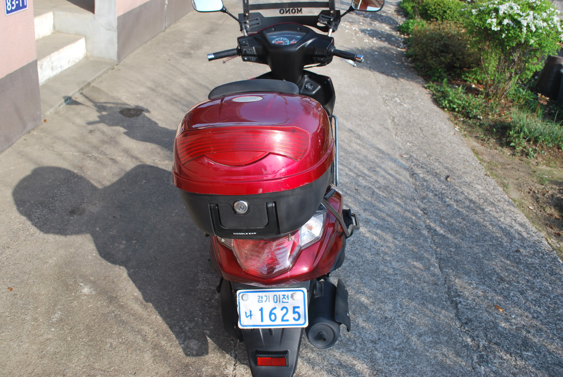 vf100 스쿠터 판매합니다 이미지
