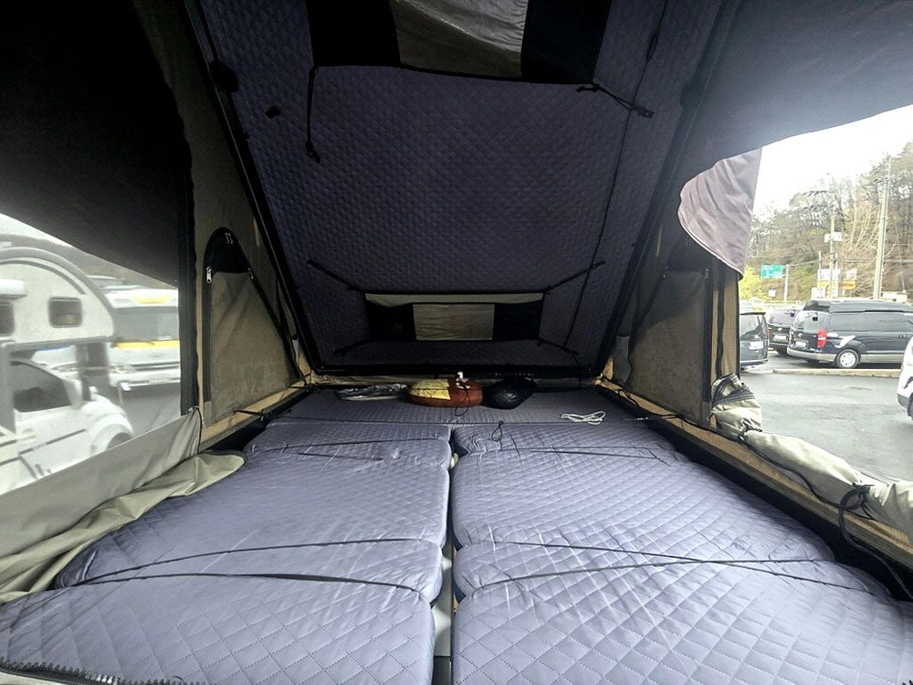 21년 리얼뉴콜로라도5인승캠핑카(제작비3천만원,일체형텐트)-전액할부됨 이미지