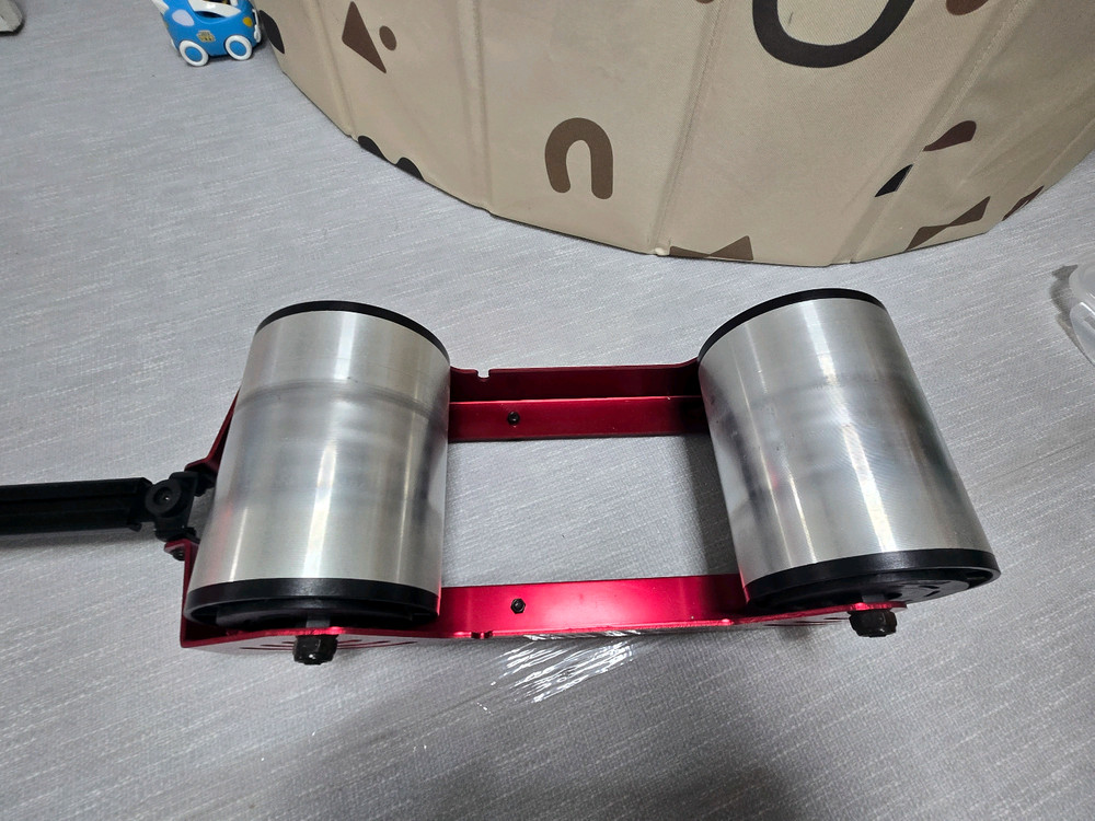 앞바퀴 고정로라 옴니움 트레이너 팝니다 이미지