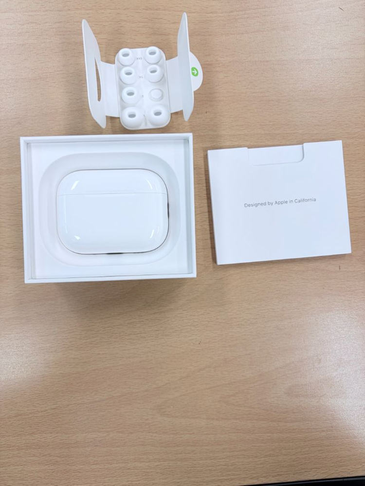 에어팟 프로 3세대 본체 이미지