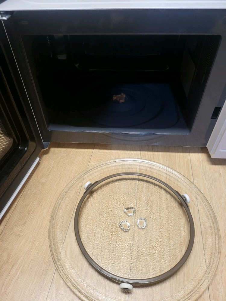 SK매직 화이트 전자레인지 이미지