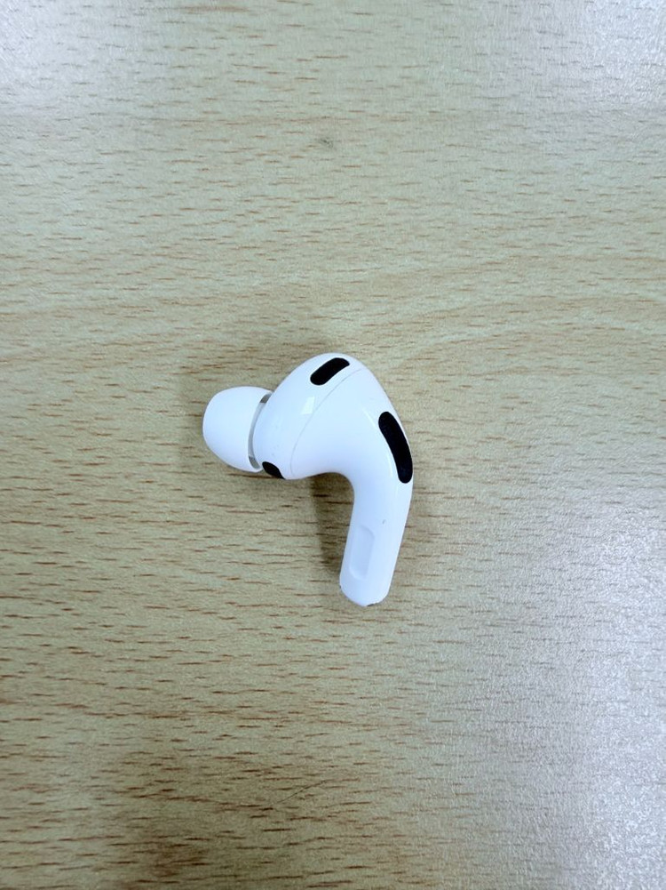 에어팟 프로 3세대 왼쪽 유닛 이미지