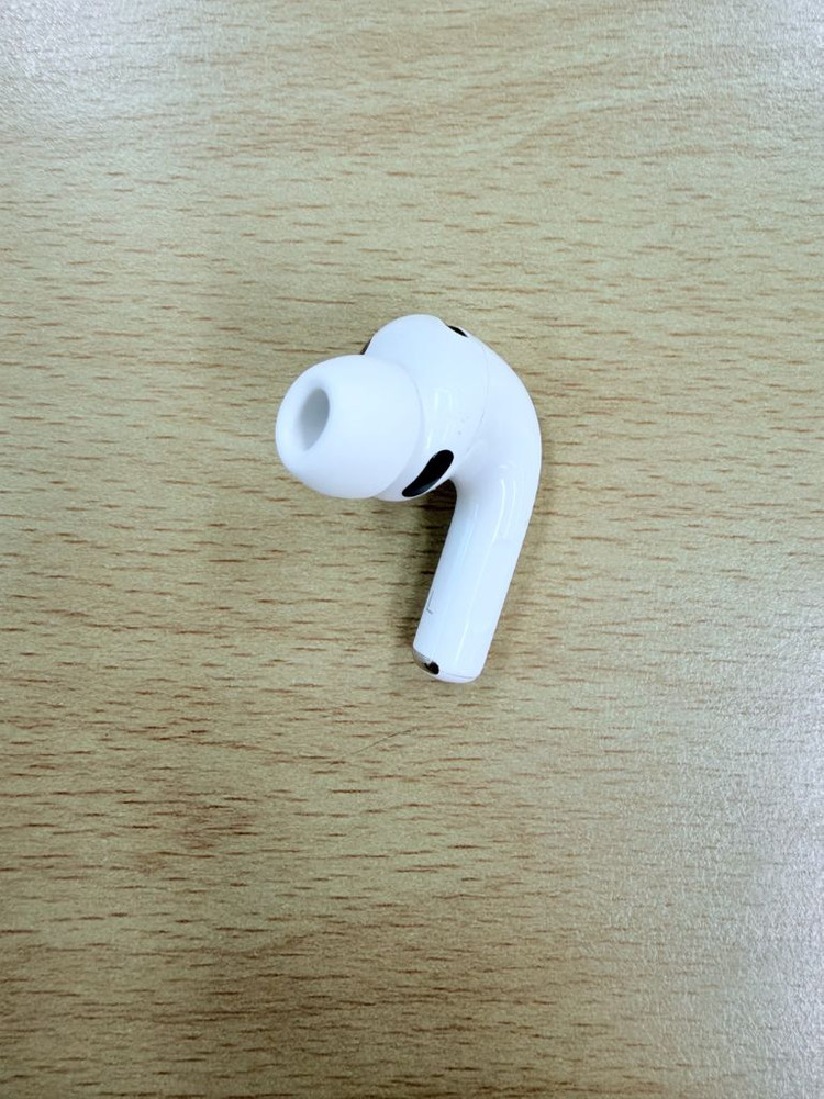 에어팟 프로 3세대 왼쪽 유닛 이미지