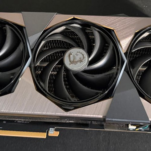 RTX 4090 슈프림 이미지