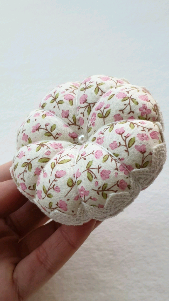 핸드메이드 풍수 인테리어 소품(미니 복 빗자루, 호박핀쿠션) 이미지