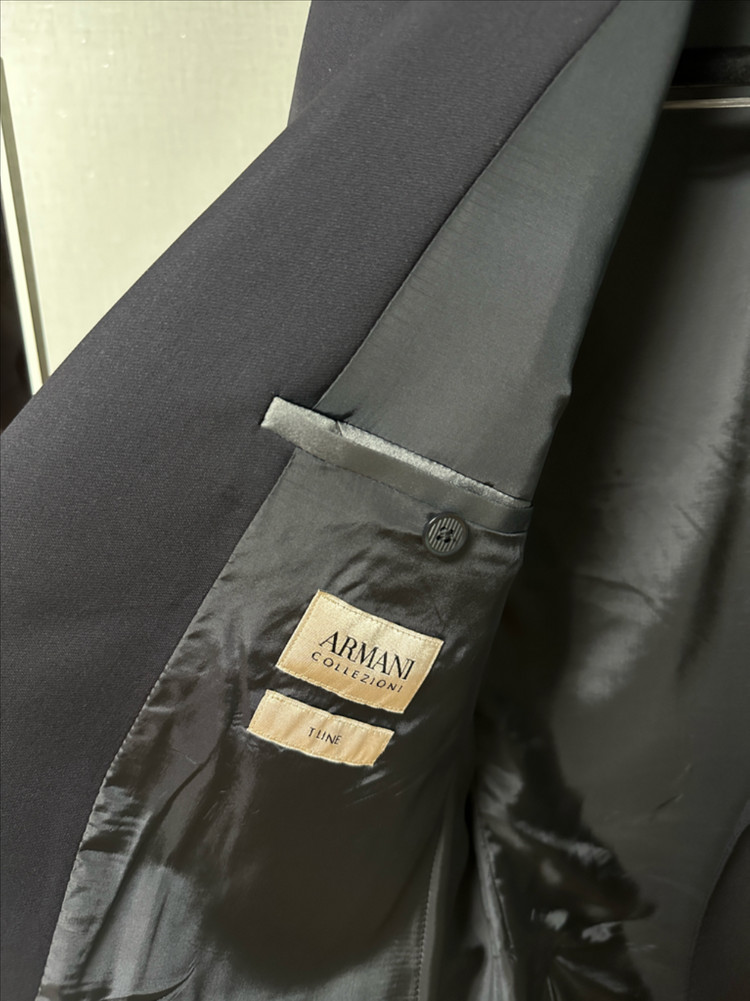 아르마니 꼴레지오니 / 춘추용 다크네이비 수트 / 50 이미지