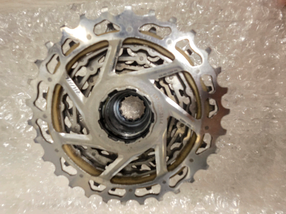 스램 라이벌 12단 10-30 스프라켓 + 체인 판매합니다. 이미지