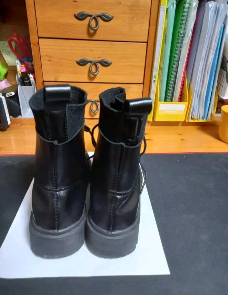 여성 끈 워커 부츠 (235) 이미지