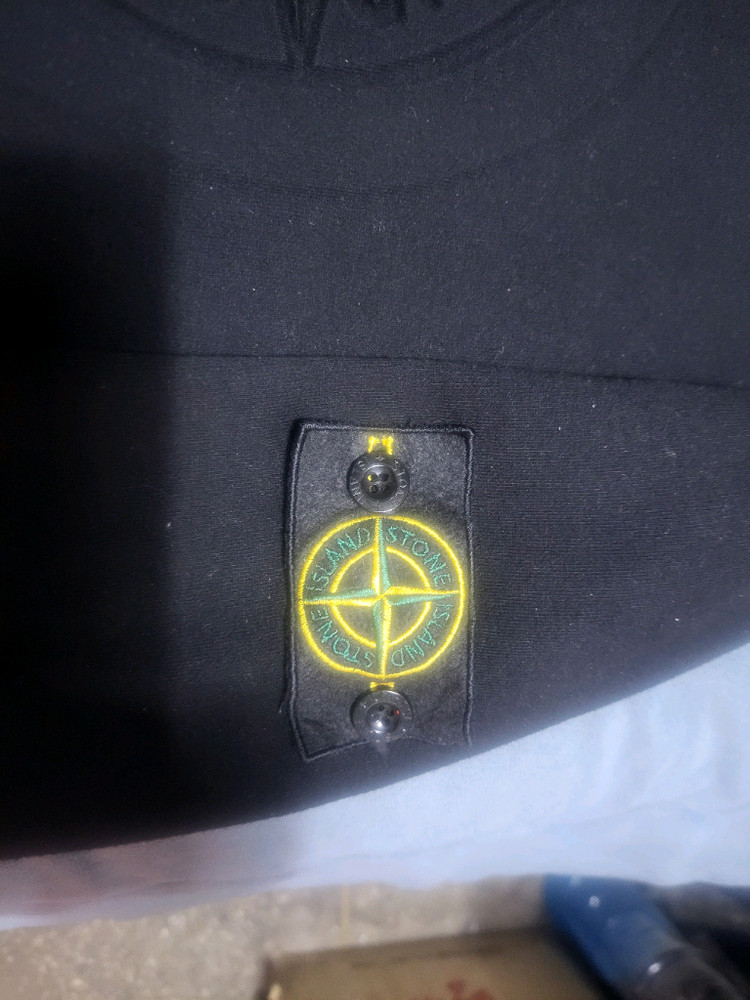 로고 맨투맨 이미지