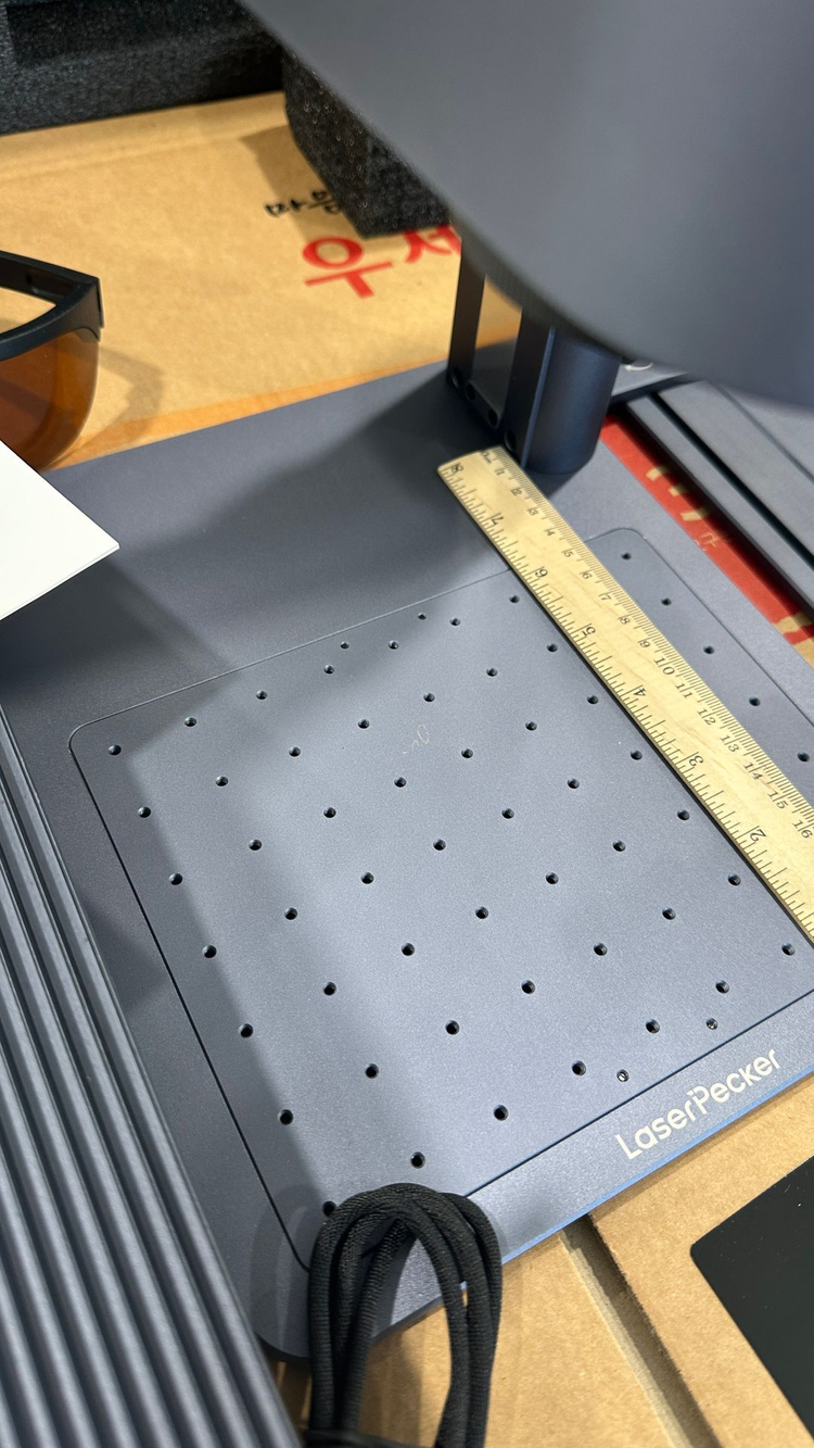 LaserPecker 4 레이저 각인기 올인원 이미지