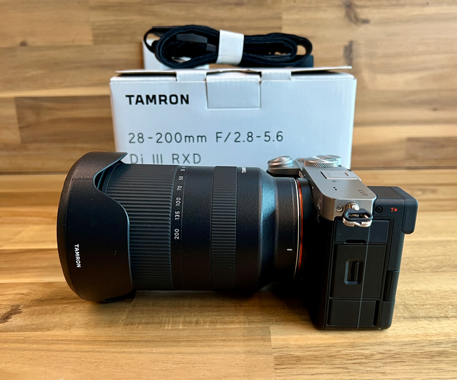 a7c2 실버 + 탐론28-200 일괄판매 합니다. 이미지