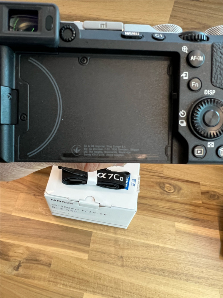 a7c2 실버 + 탐론28-200 일괄판매 합니다. 이미지