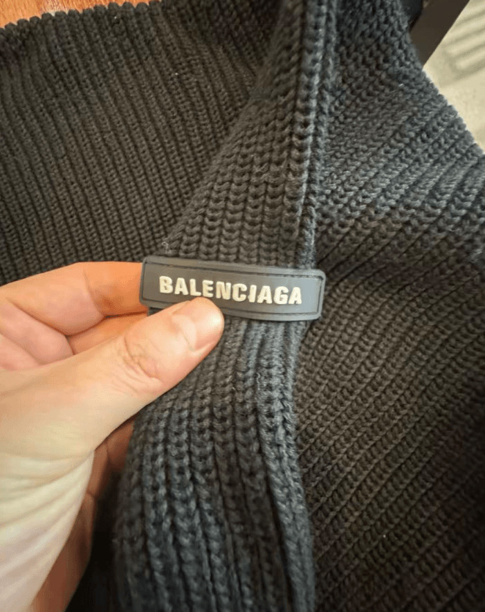 [발렌;시아가] 새상품 / 니트 / 약 110~115 사이즈 이미지