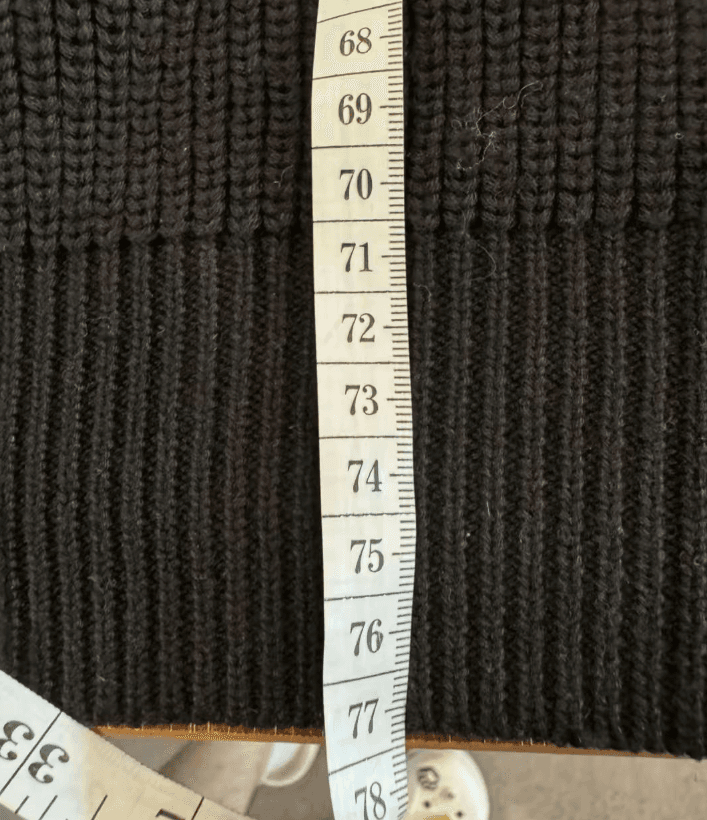 [발렌;시아가] 새상품 / 니트 / 약 110~115 사이즈 이미지