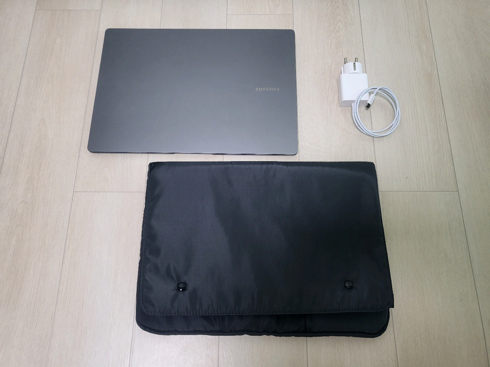 (급처)2025년 AI 삼성 갤럭시북5프로 16인치저반사터치,2세대울트라5(SSD1T) 이미지