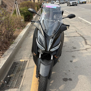 125cc 스쿠터 이미지