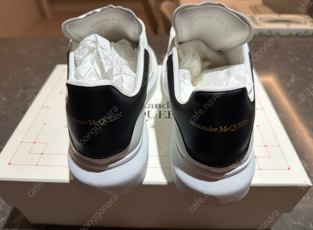 알렉산더 맥퀸 오버솔 41.5 화이트(블랙탭) 풀박스O 이미지